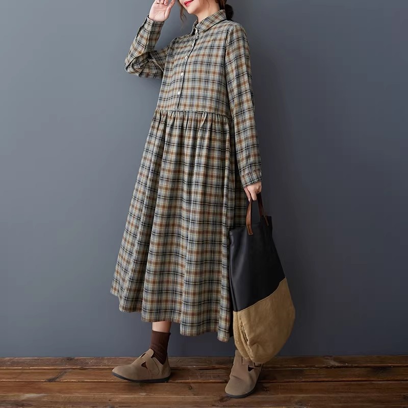 Flannel Shirt Lined - เดรสเชิ้ตลายสก๊อตสไตล์เกาหลีแบบหลวมๆ- เดรสผ้าสักหลาดเนื้อนุ่มสำหรับฤดูใบไม้ผลิ ความยาวปานกลาง พร้อมปกเสื้อแบบลา펠 รุ่น W2214