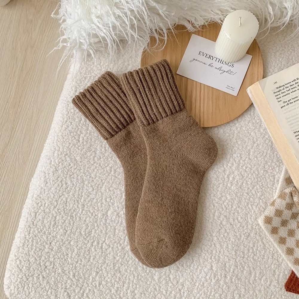 ถุงเท้าขนสัตว์หนาสีพื้นแบบสร้า - Thermal Sock Wool บทวิจารณ์และราคา